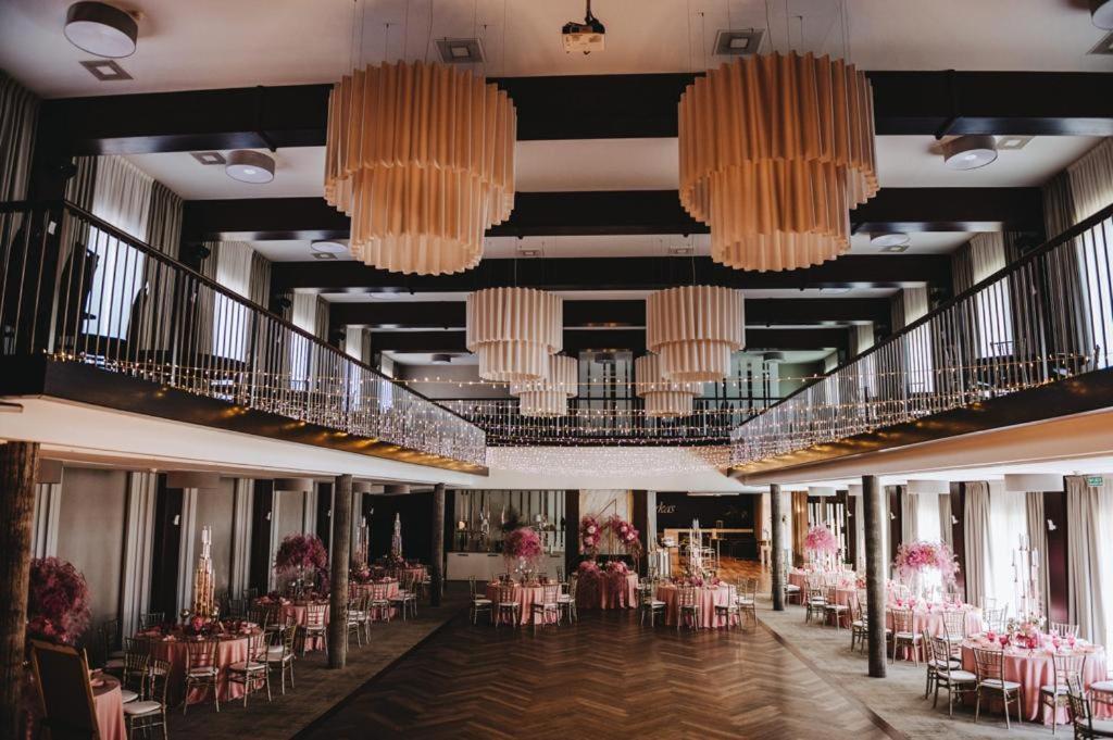 Hotel Arkas Prószków Eksteriør bilde