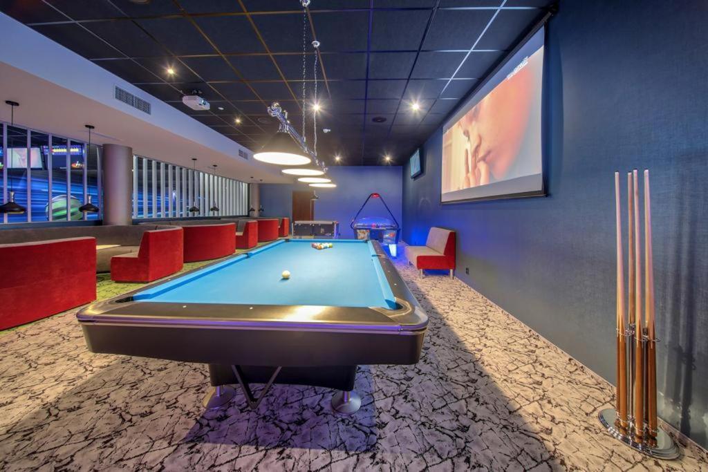 Hotel Arkas Prószków Eksteriør bilde