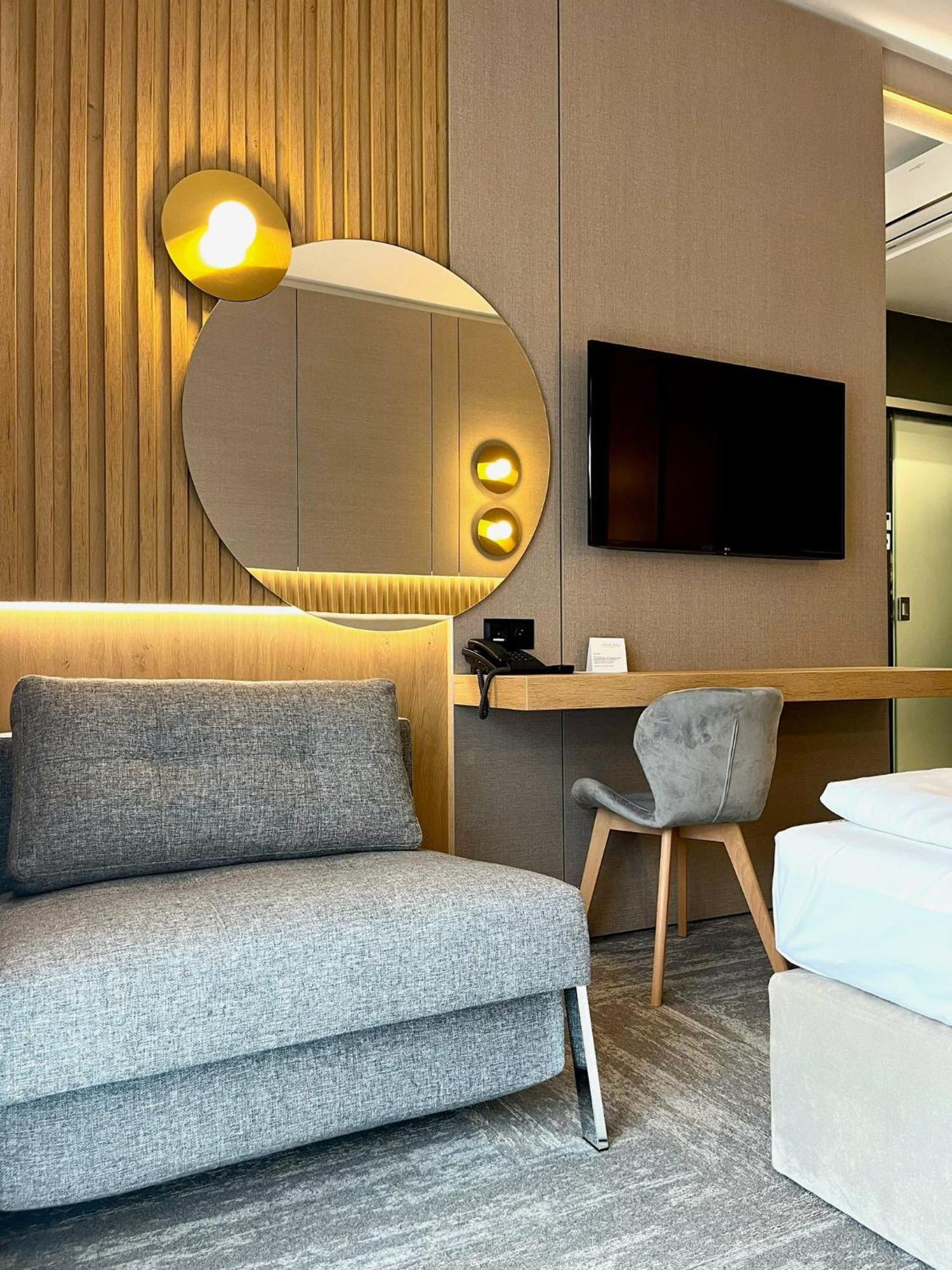 Hotel Arkas Prószków Eksteriør bilde