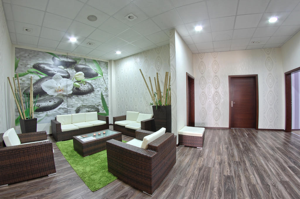 Hotel Arkas Prószków Eksteriør bilde