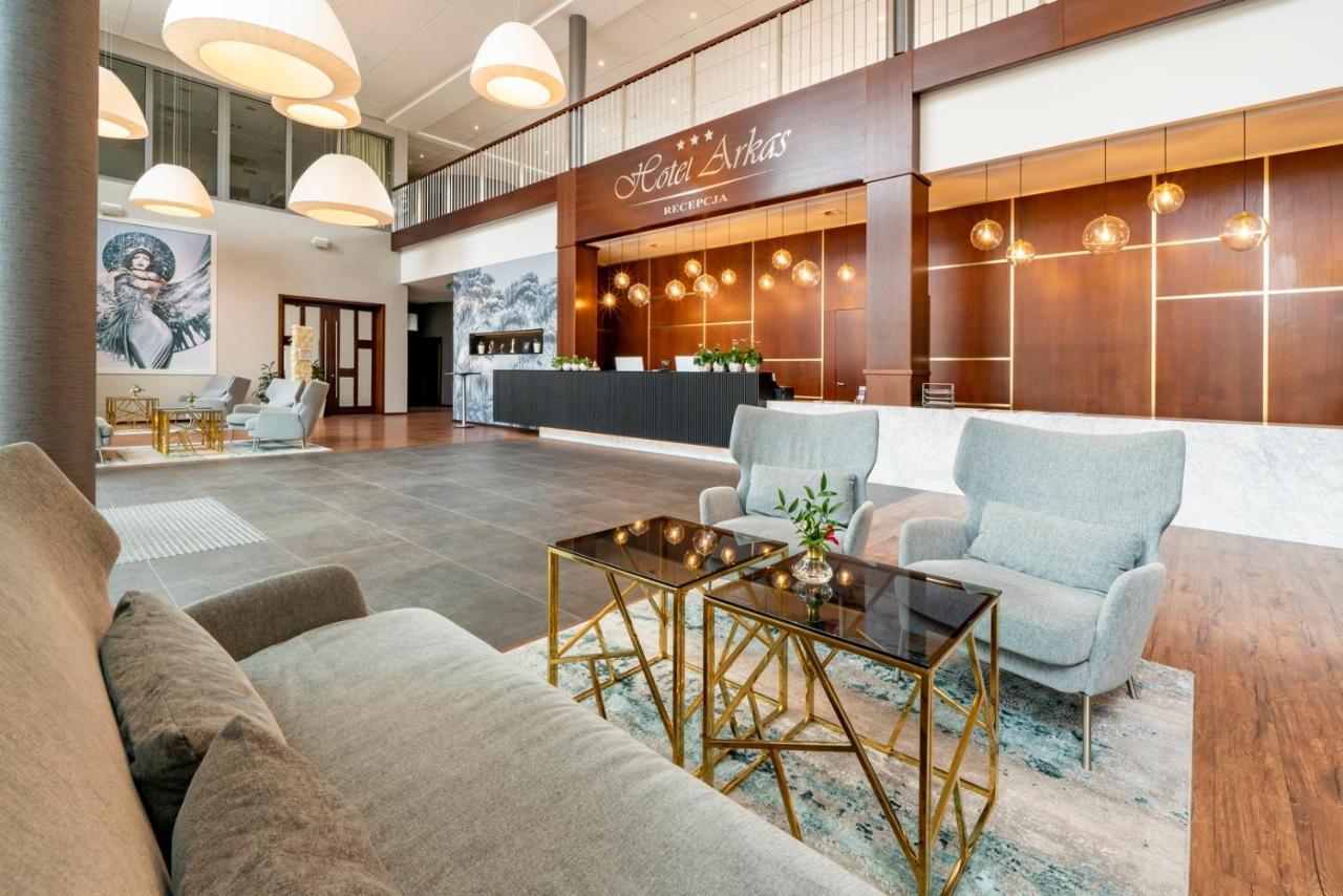 Hotel Arkas Prószków Eksteriør bilde